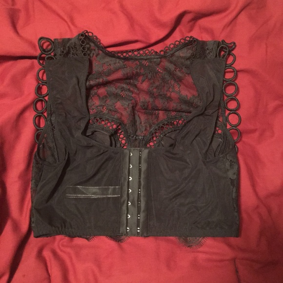 Victoria’s Secret Wildheart High Neck Bralette NEW - Picture 3 of 4